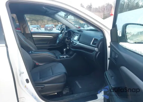 2015 Toyota Highlander Le Plus V6 из США, поврежденный, VIN 5TDBKRFH1FS189364